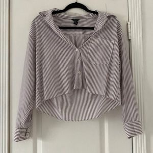 CROPPED BUTTON DOWN